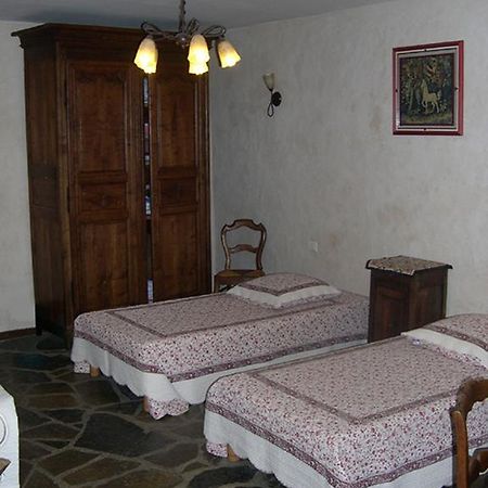 La Bergerie Sainte-Eulalie-de-Cernon Quarto foto