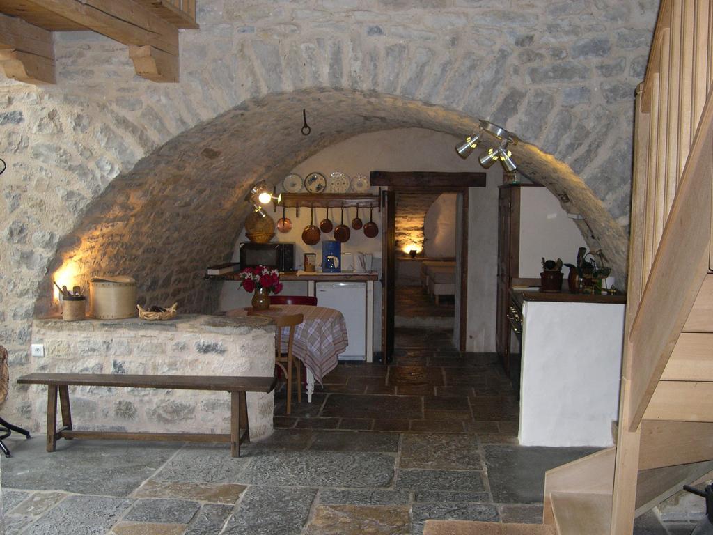 La Bergerie Sainte-Eulalie-de-Cernon Exterior foto