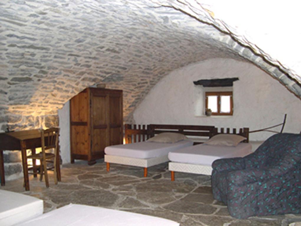 La Bergerie Sainte-Eulalie-de-Cernon Quarto foto